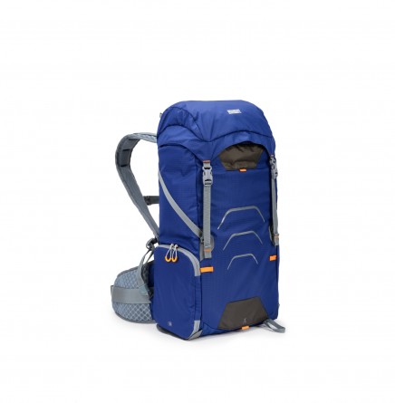 ultralight_Blue25L_34right-Edit-s